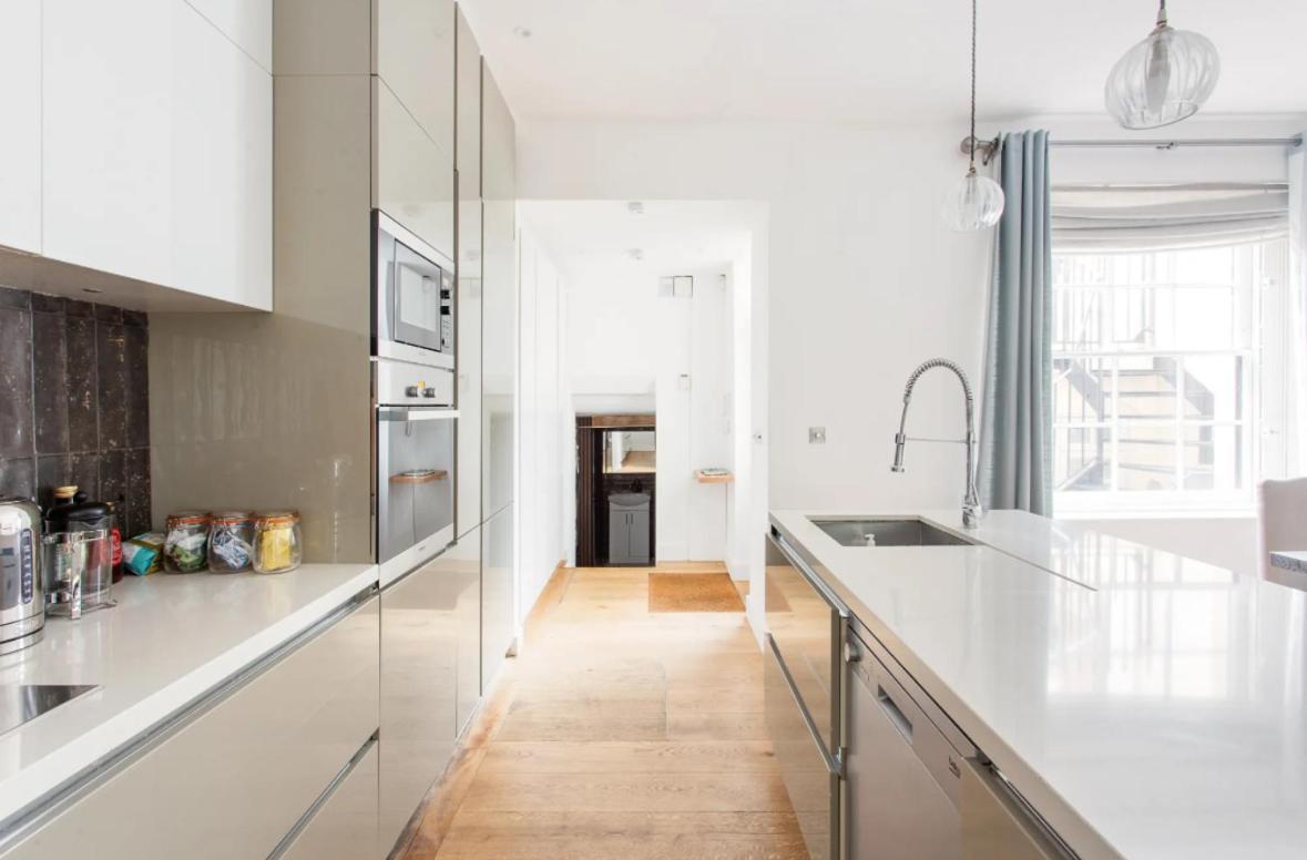 Iconic Little Venice With Private Garden Appartement